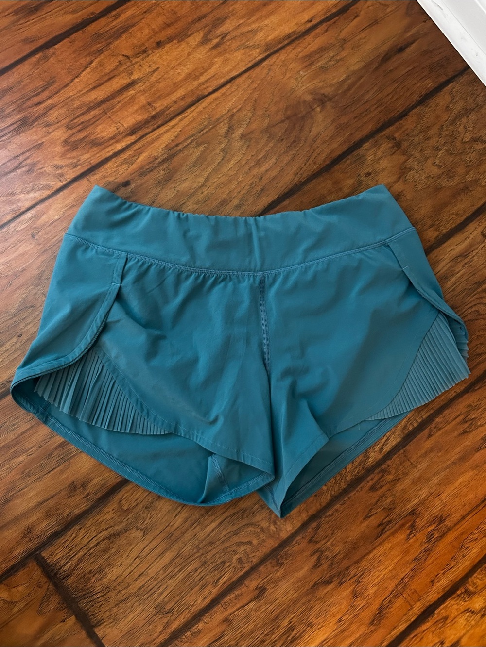 Lululemon Play Off the Pleats Short